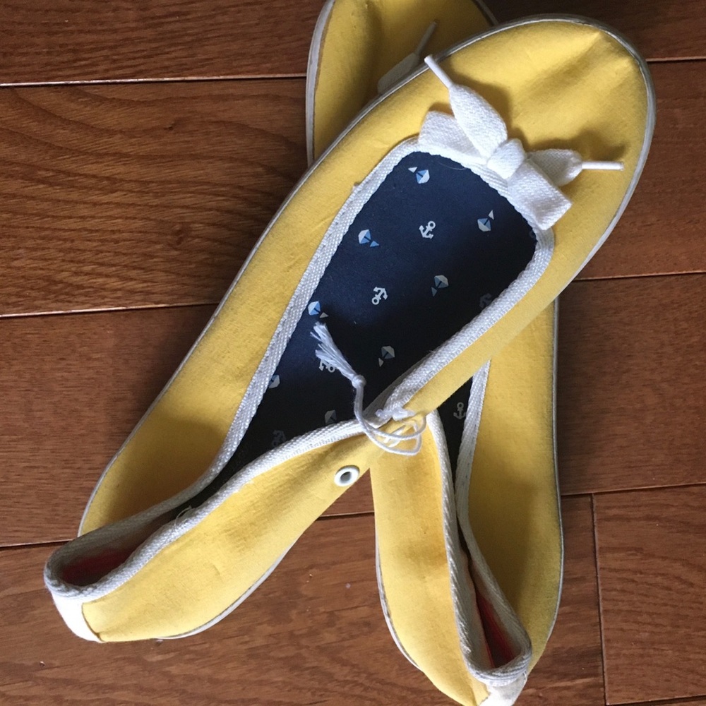 Brand new American Eagle summer shoes